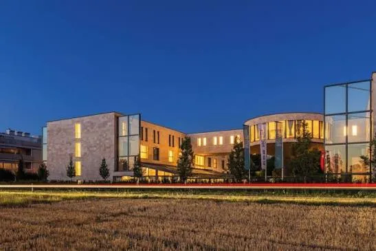 La Maison / Radisson